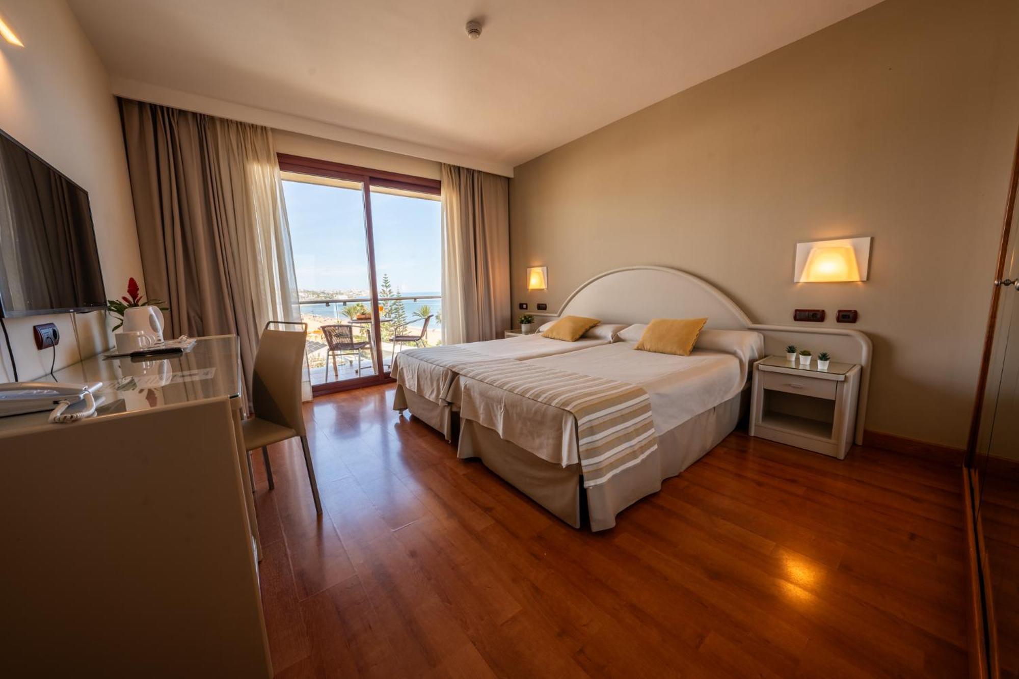 Gran Hotel Costa Del Sol La Cala De Mijas Luaran gambar