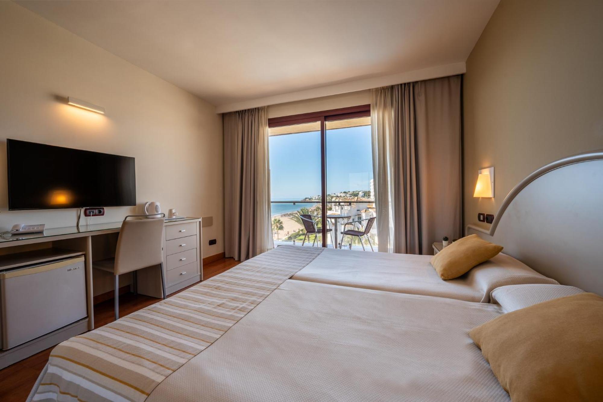 Gran Hotel Costa Del Sol La Cala De Mijas Luaran gambar